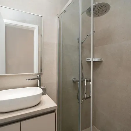 Villa St Nicholas Luxury 3-bed Paralímni