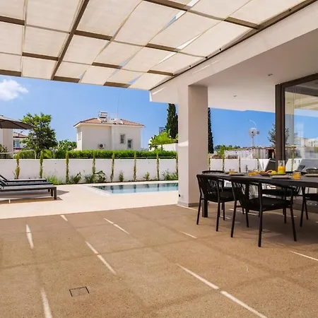 St Nicholas Luxury 3-bed Villa *