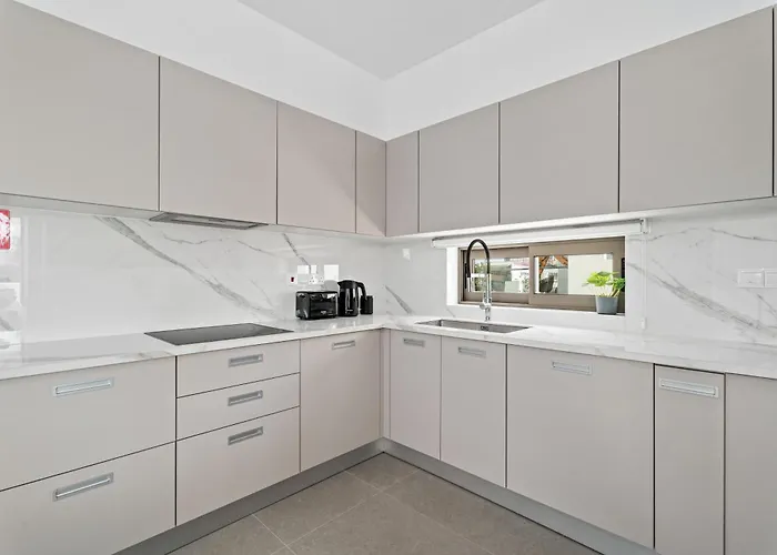 St Nicholas Luxury 3-bed *